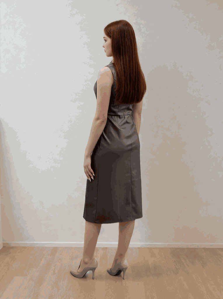 PXL_20250814_121026458.RAW-01.COVER-Deirdre-Hardwood Floor Studio.png