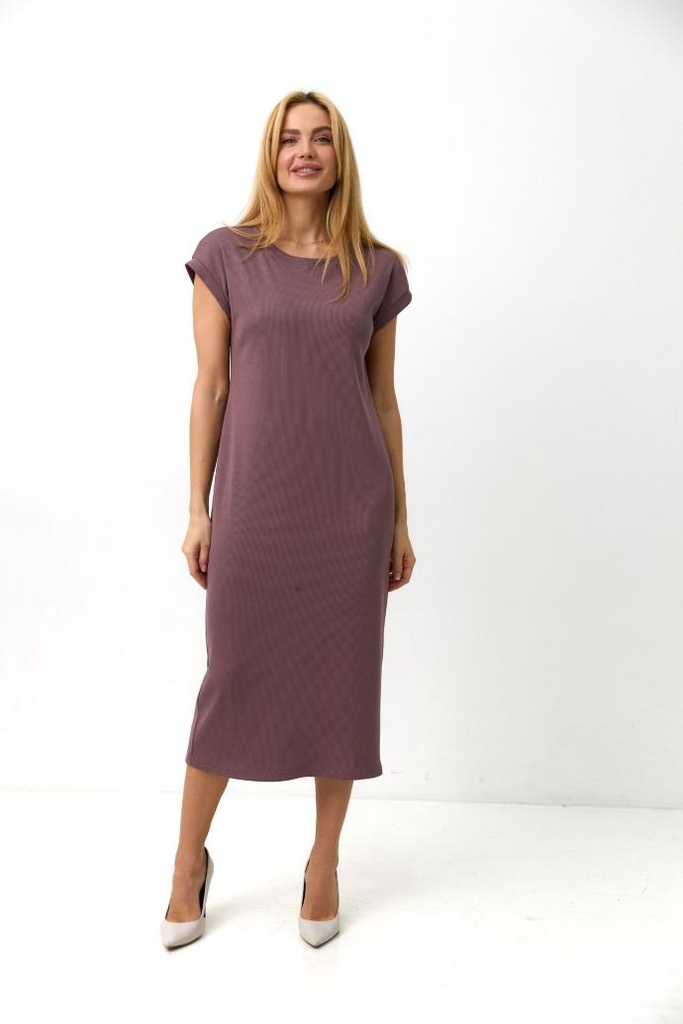 Straight dress made of rib with slits