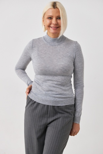 Thin wool jumper